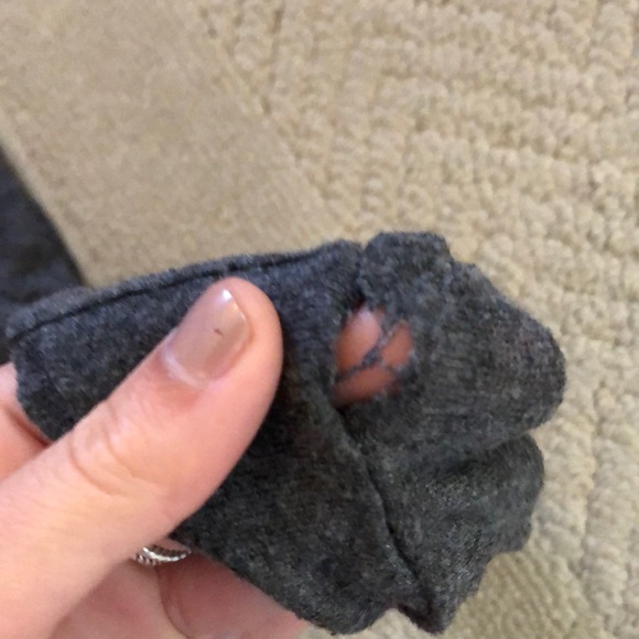 Brandy Melville Hoodie - Picture 4 of 5